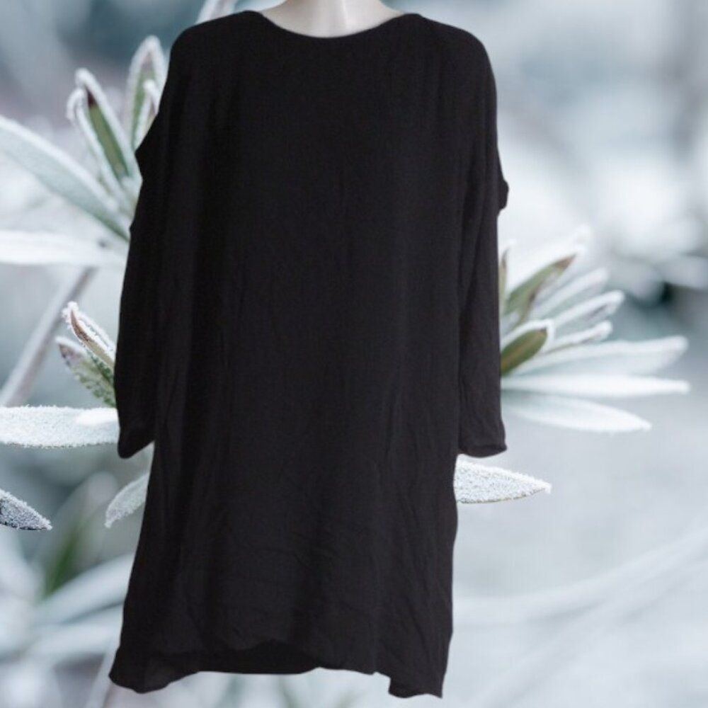 Old Navy Classic Black Cold Shoulder Ruffled Dress Size Medium